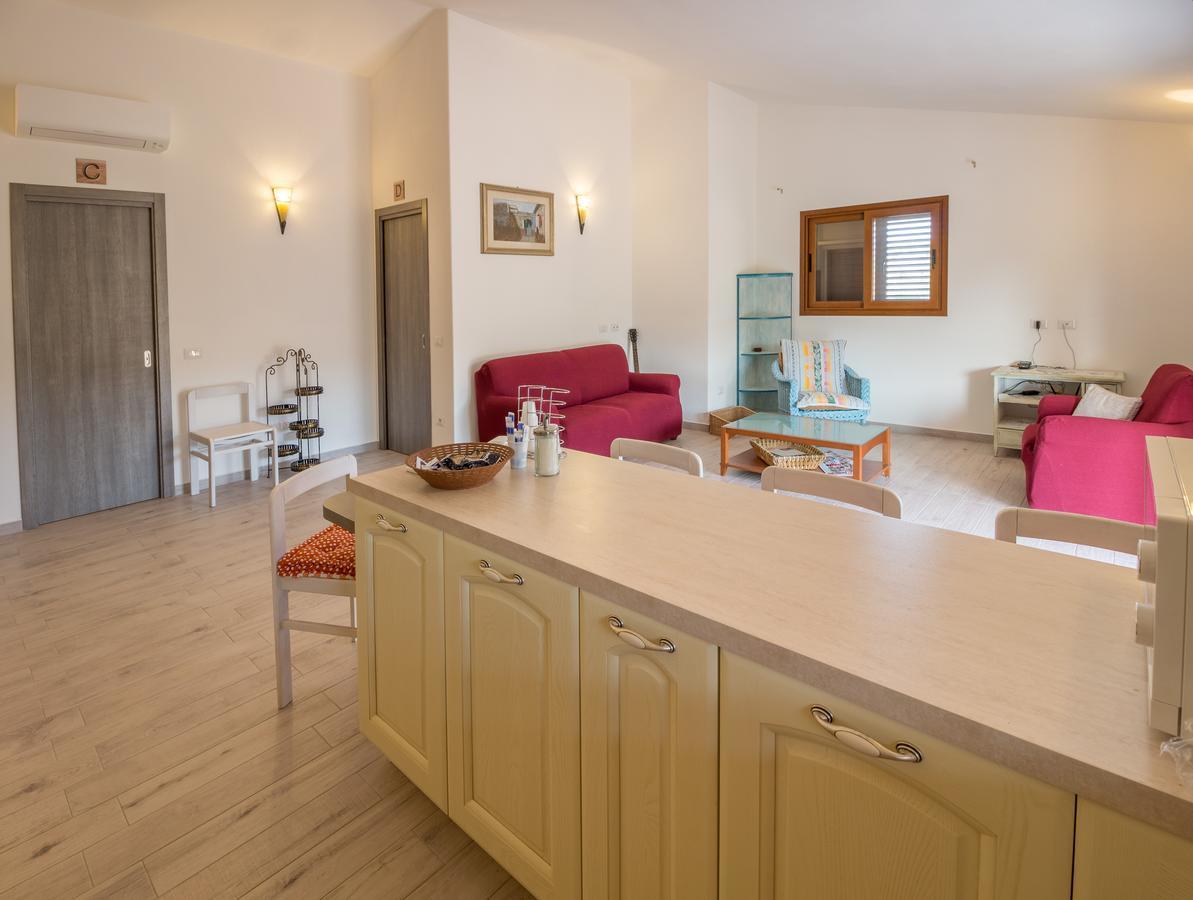 Molti Mari B&B Resort Olbia Kültér fotó